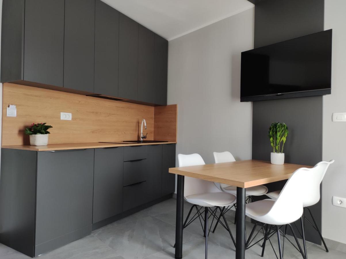 Boutique Rooms By Petric Winery Dobravlje Экстерьер фото